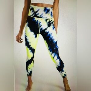 Athleta Elation‎ Tie- Dye 7/8 Leggings- Size Small